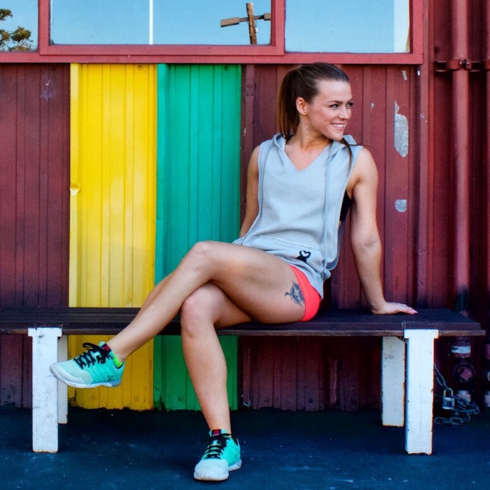 Belle and Bell Muscle Hoodie size XS